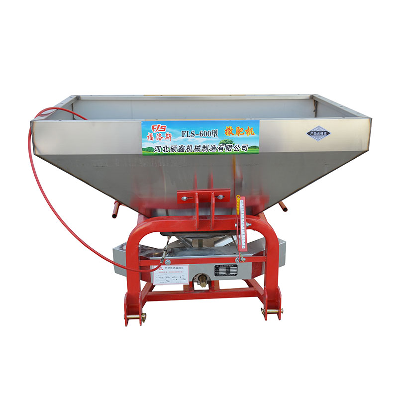 Tại sao bạn nên xem xét một máy rải phân bón cho bãi cỏ và vườn của bạn?